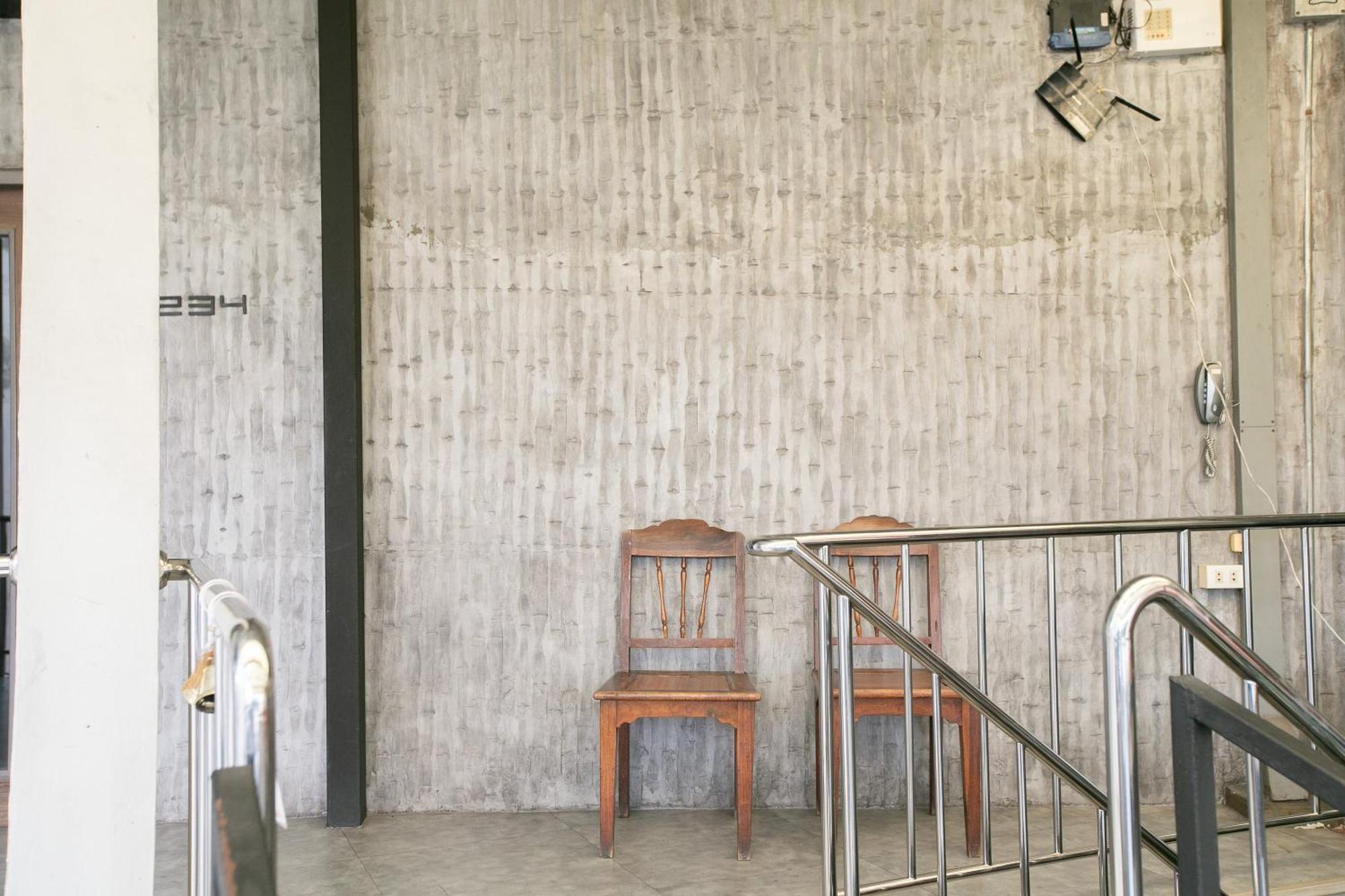 Loftel 22 Hostel Bangkok Ngoại thất bức ảnh