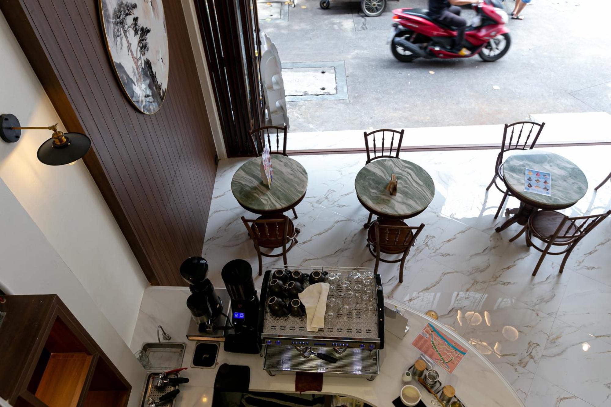 Loftel 22 Hostel Bangkok Ngoại thất bức ảnh